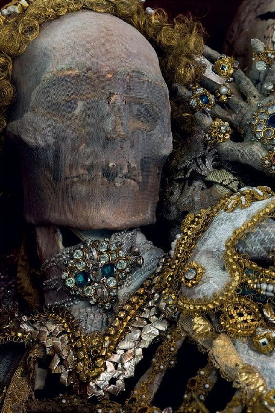 Golden Decadence moodboard reference